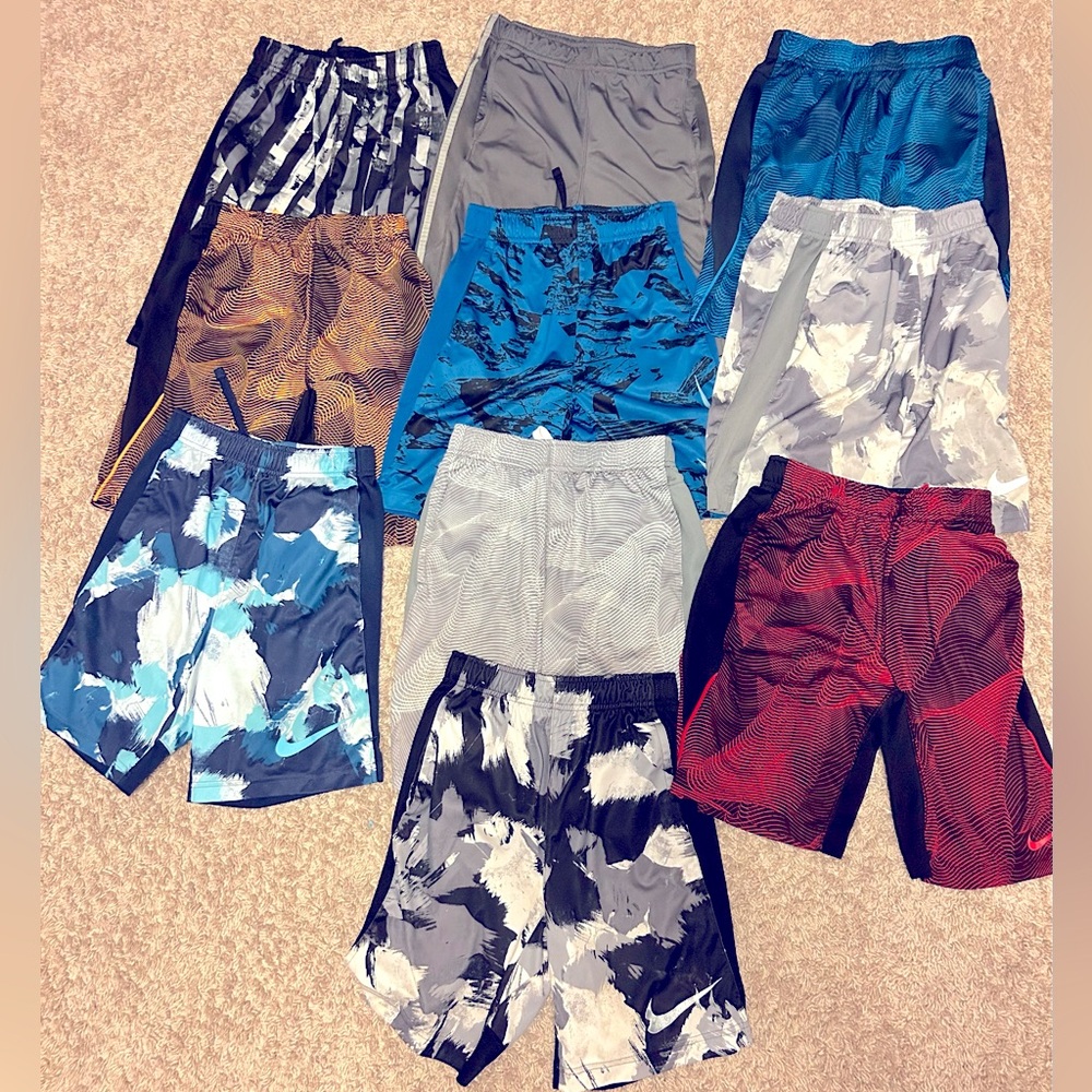10 Youth Medium Nike Dri Fit Shorts